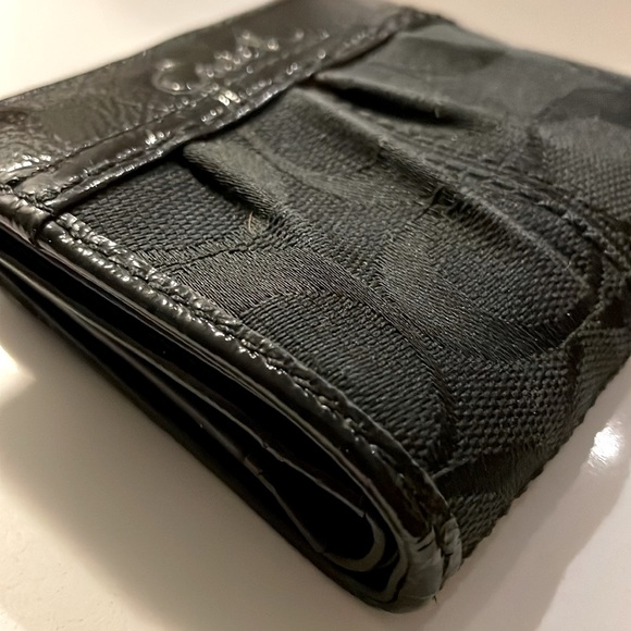 GUC Coach women’s wallet - Picture 4 of 7